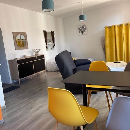 Millau Superbe Studio 35M2 Centre Ville Calme Et Ajoure Exteriör bild